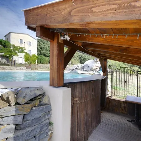 - Mas De Louise * Rousson (Gard)