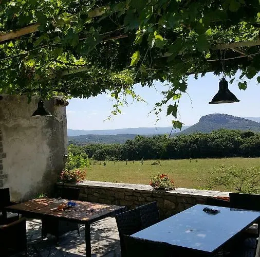 - Mas De Louise Rousson (Gard)